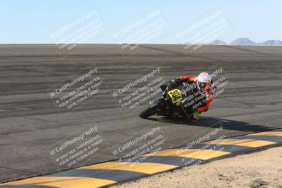 media/Dec-08-2024-CVMA (Sun) [[267e5a7075]]/Race 2-Amateur Supersport Open/